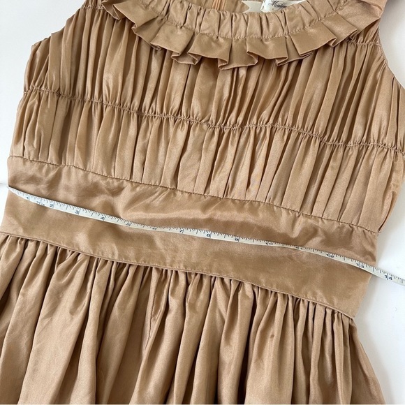 [SOLD] Parasuco Pure Silk Smocked Shimmery Ruffle Peplum Tank Top size 6 - Picture 2 of 10